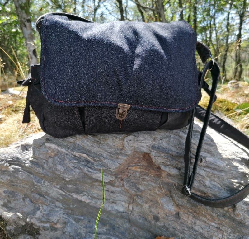 Petite Besace de survie , « Total Jeans », jeans et coton