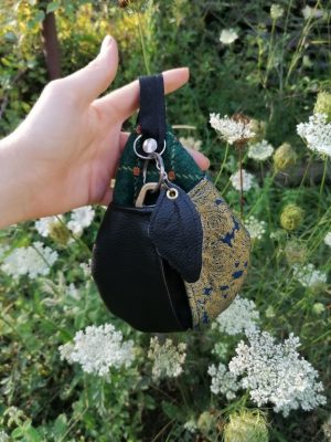 Etui à clefs, La grande Bonne poire aux clefs, "celtique japan ..", tissus d'ameublement , coton, simili