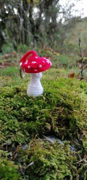 Porte-clés Amanite tue-mouche , crocheté main rouge écarlate