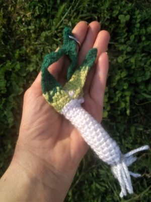 Porte-clés poireau, 18cm de haut , crocheté main n3