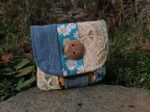 Porte-monnaie, "Petit pain", "Simone", tapissier, jean et coton ...