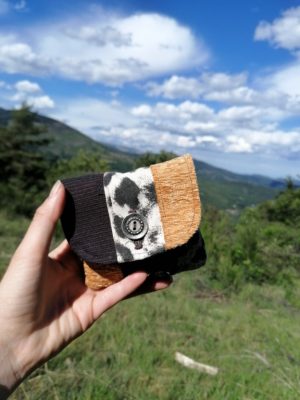 Porte-monnaie, "Petit pain", Rusticité sauvage , tapissier, velours, jean's et coton ...