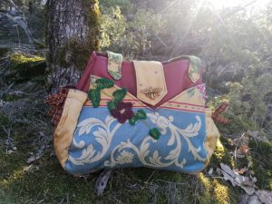 Sac à main "Tulipe", "À l'auré d'une pervenche dans un instant hors des temps..." , tissus d'ameublement, simili et coton