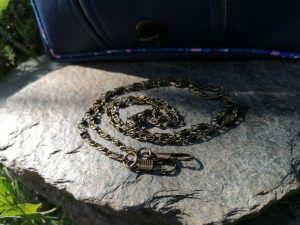 Chaîne de 120 cm de long