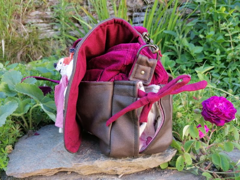 Petite Besace de survie, "Miss Fox" , motif renard 3d, velours, simili et coton – Image 10