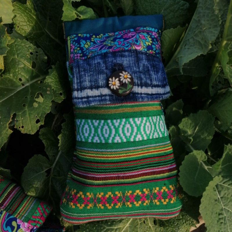 Étui à lunettes clic-clac, « flower cool », coton, tissus style hippies fermoir clic-clac 10cm