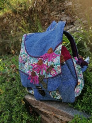 Sac à dos avec rabat , "Lanterne", "Douceur rustique d'echinacea  ", jeans, cotons, taille moyenne