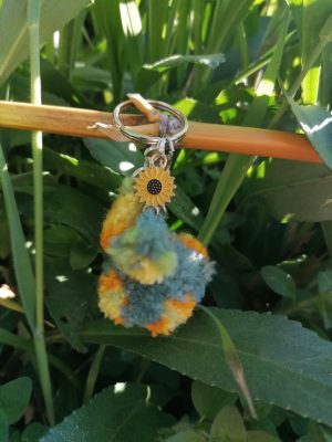 Porte-cles, Pompoms, " Flowers power California Vibes"