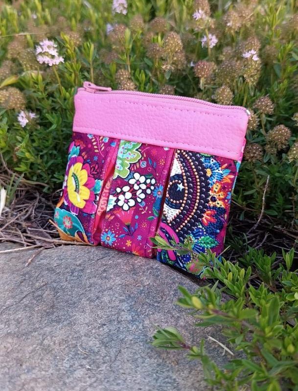 Porte-monnaie, Man, « Gypsy Flower Barabapapa » de babo, velours, simili et coton