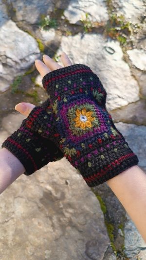 Mitaines "Floraison Nocturne"– Esprit Granny Square Bohème