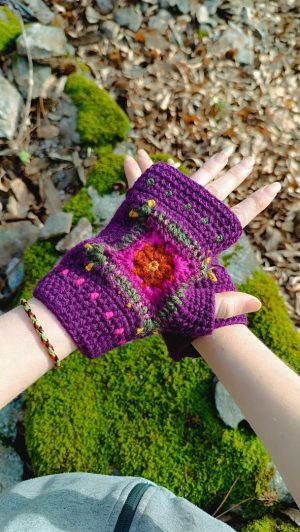 Mitaines "Colore & purple" – Granny Squares florale Naturels et Bohèmes